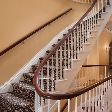 Thayers Inn リトルトン エクステリア 写真