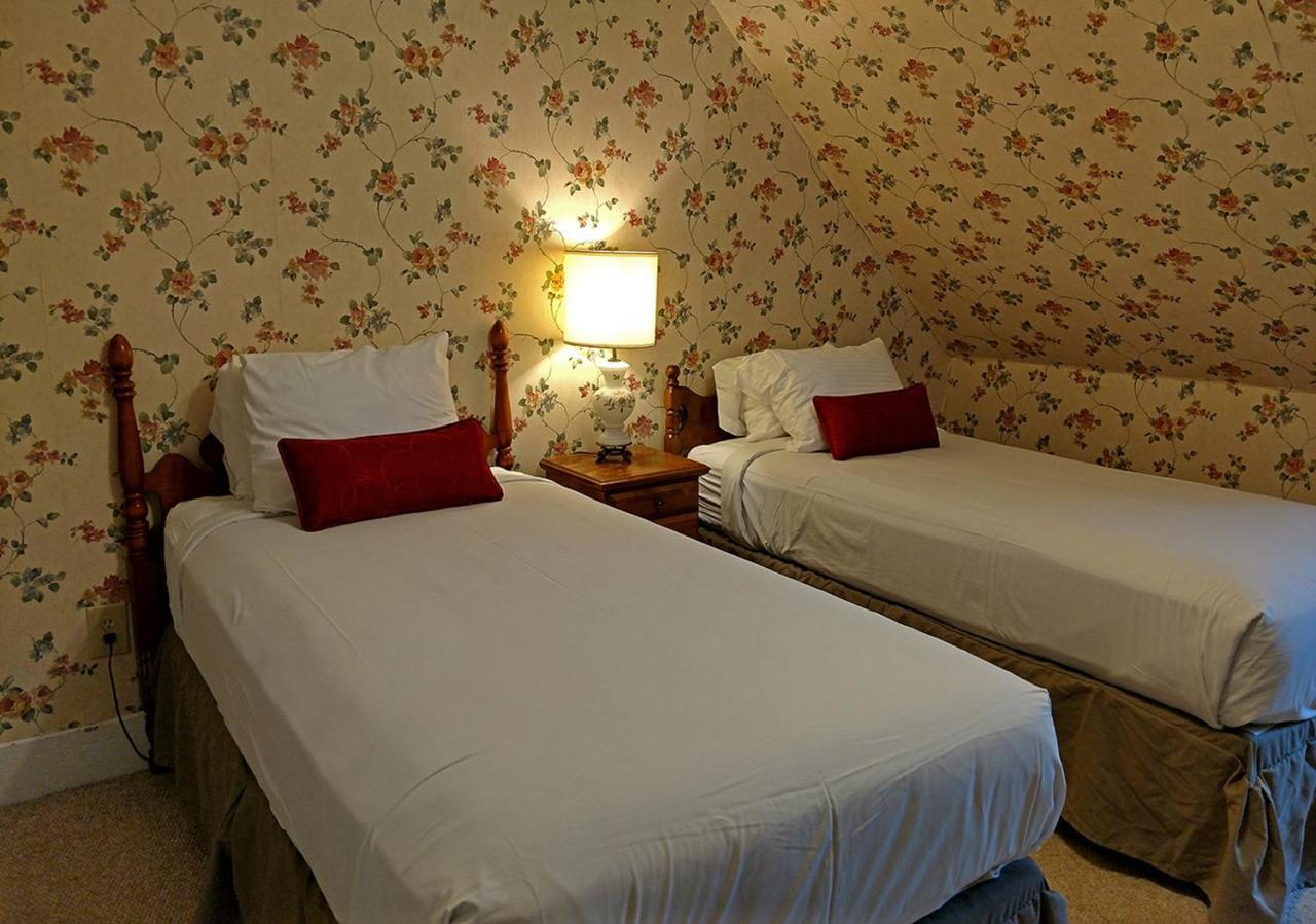 Thayers Inn リトルトン エクステリア 写真