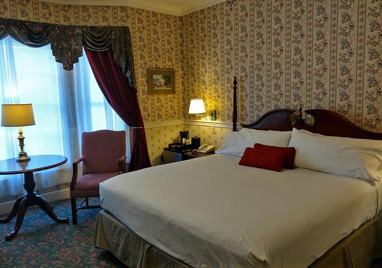 Thayers Inn リトルトン エクステリア 写真