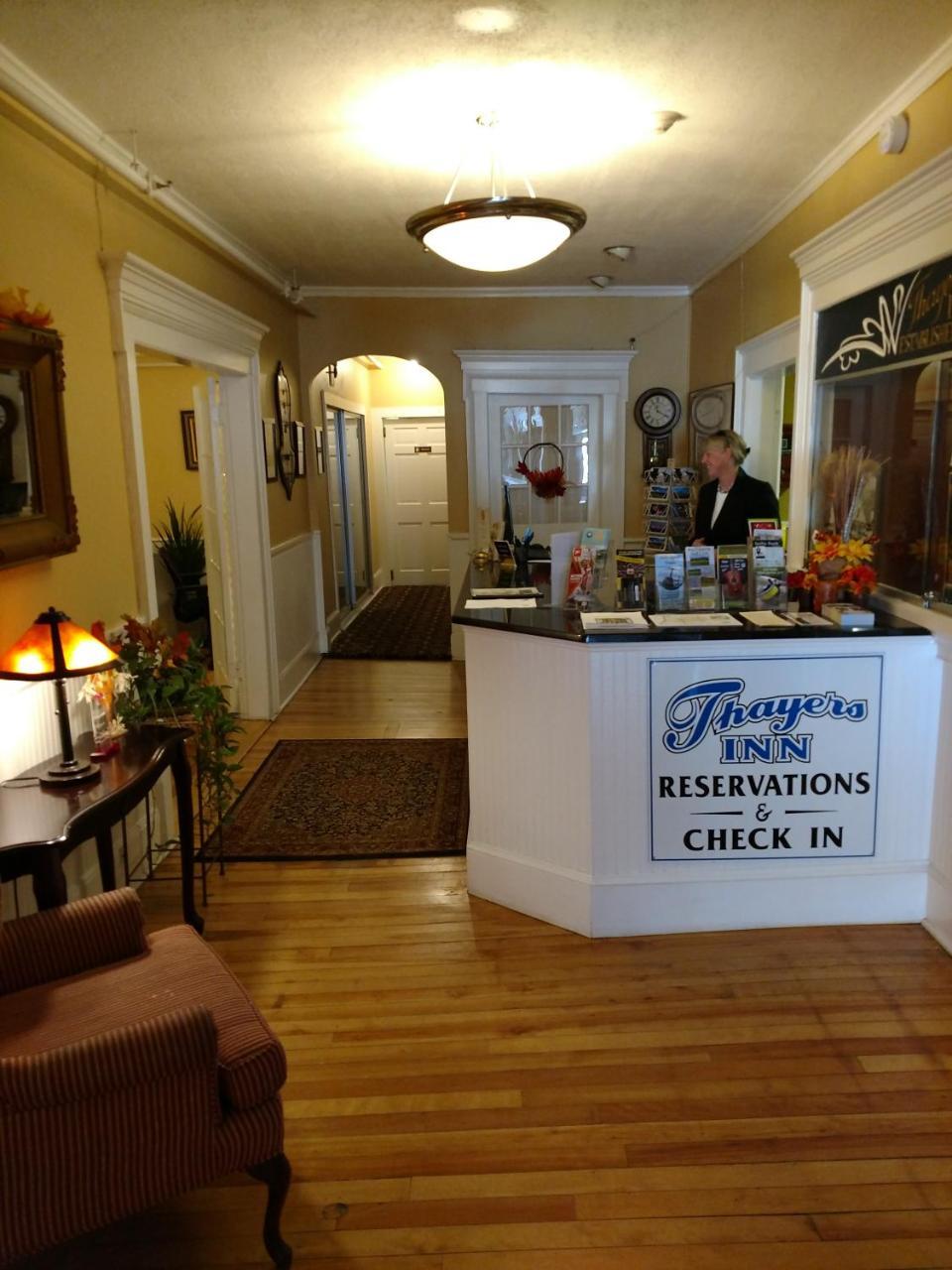 Thayers Inn リトルトン エクステリア 写真